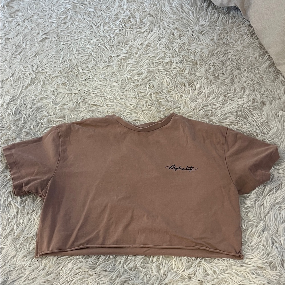 Alphalete Women's Mauve Crop Top